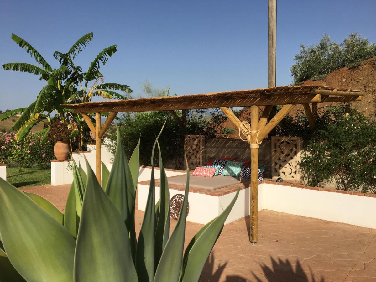 Finca Las Hierbas B&B Алора Екстериор снимка