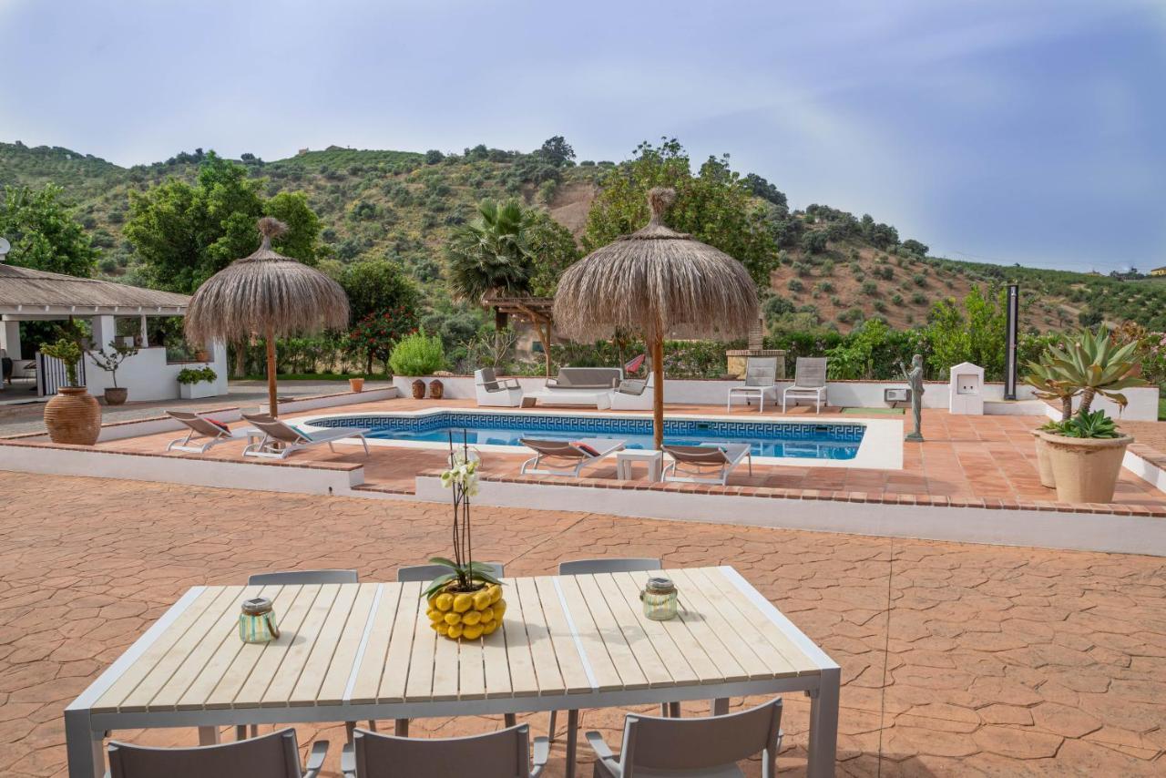 Finca Las Hierbas B&B Алора Екстериор снимка